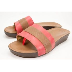 OLUKAI Ola Huna Womens Size US 11 Red Tan Leather Comfort Wedges Sandals Shoes